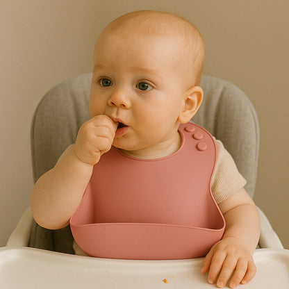 Bavoir Souple avec Poche – Repas Sans Bavures